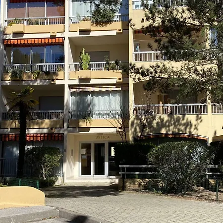 Apartamento Bel Appartement, 4 Couchages, Lumineux, 500 M De La Et Des Commerces... *